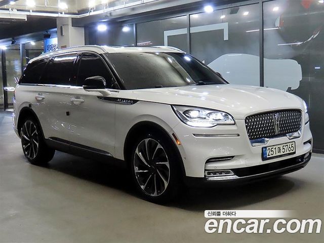 Lincoln Aviator 2-го поколения 3.0 PHEV GT AWD - фото 0