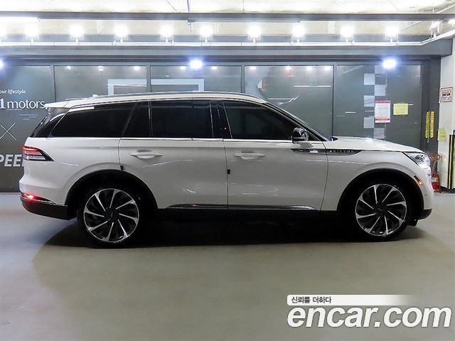 Lincoln Aviator 2-го поколения 3.0 PHEV GT AWD - фото 2