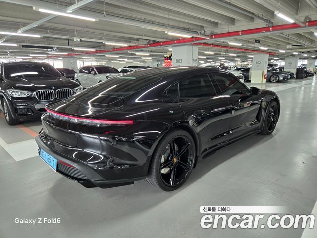 Porsche Taycan GTS - фото 4