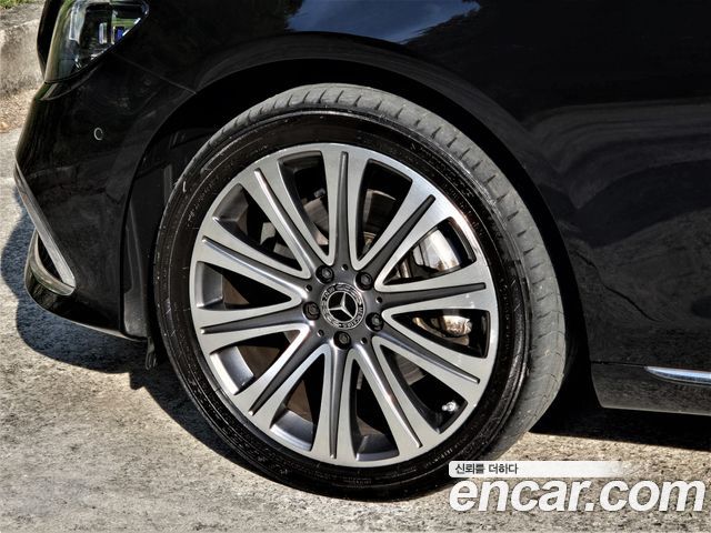 Mercedes-Benz E-Class W213 E220d 4MATIC Exclusive - фото 4