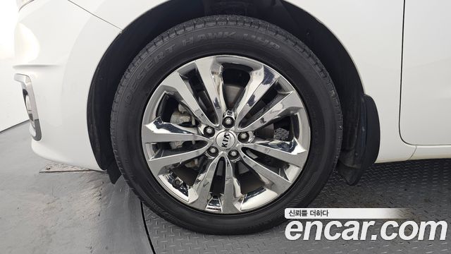 Kia Carnival Совершенно новый 9-Seater Noblesse Special - фото 4