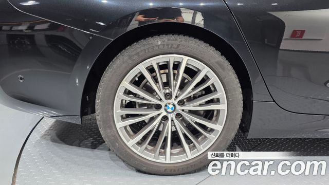 BMW 3-Series G20 320d Touring Luxury - фото 4