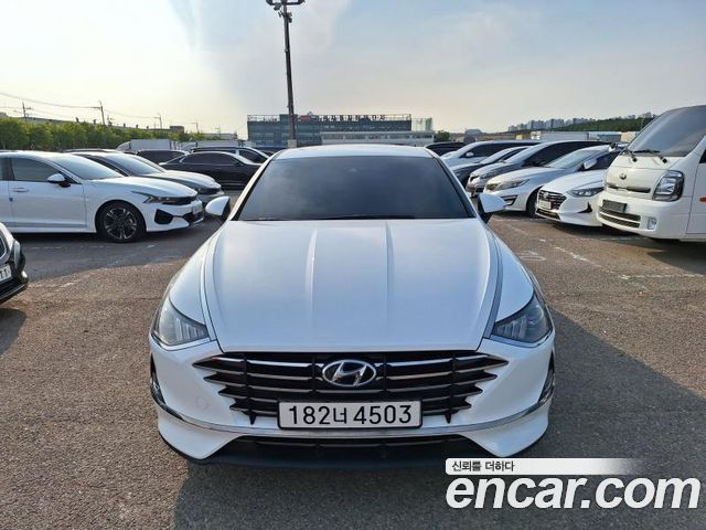 Hyundai Sonata DN8 2.0 LPG(rental car) Style - фото 0