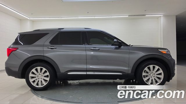 Ford Explorer 6-го поколения 2.3 LimIted 4WD - фото 3