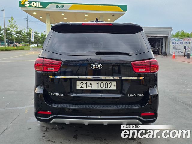Kia Carnival Новый Gasoline 7-Seater Limousine President - фото 3