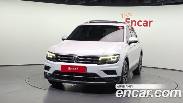 Volkswagen Tiguan 2-го поколения 2.0 TDI Prestige - фото 2