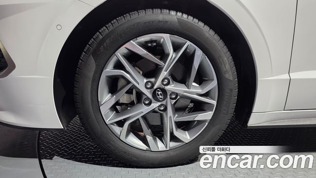 Hyundai Sonata DN8 2.0 Premium Family - фото 4