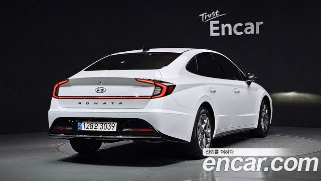 Hyundai Sonata DN8 2.0 Modern - фото 1
