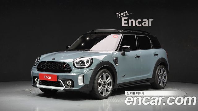 Mini Countryman ALL4 Classic Launch Pack 2nd - фото 0
