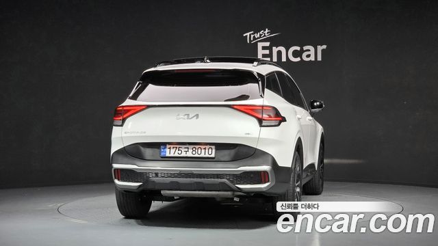 Kia Sportage 5-го поколения, гибрид Signature Gravity 4WD - фото 3