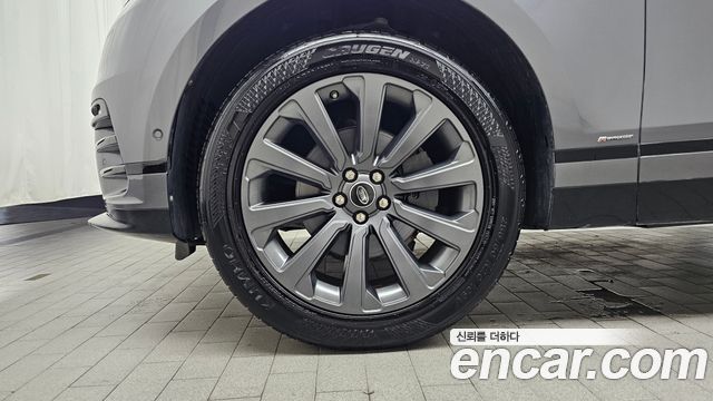 Land Rover Range Rover Velar 2.0 D240 R-Dynamic SE - фото 4