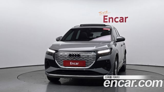 Audi Q4 e-tron F4 40 - фото 1