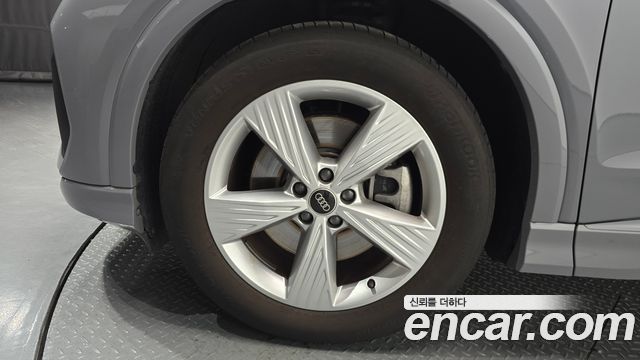 Audi Q4 e-tron F4 40 - фото 3