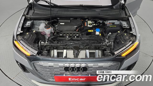 Audi Q4 e-tron F4 40 - фото 4