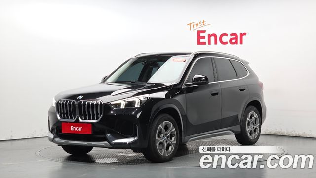 BMW X1 U11 xDrive 20i xLine - фото 0