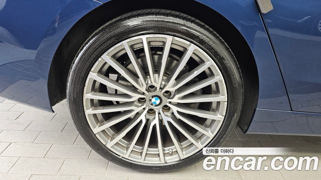 BMW Gran Turismo G32 640i xDrive Luxury - фото 4