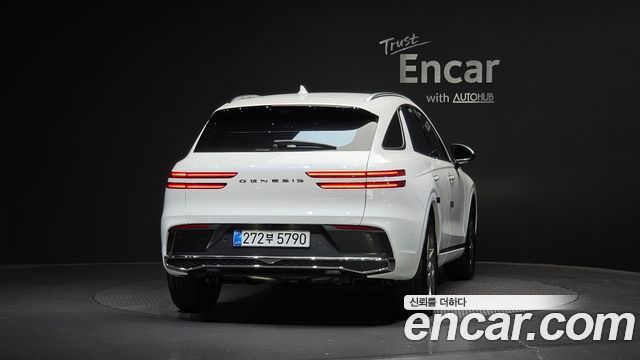 Genesis GV70 2.5T Gasoline AWD - фото 2
