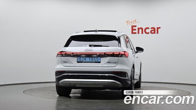 Audi Q4 e-tron F4 40 Premium - фото 3