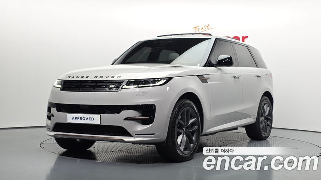 Land Rover Range Rover Sport 3-го поколения P550E Dynamic HSE - фото 0