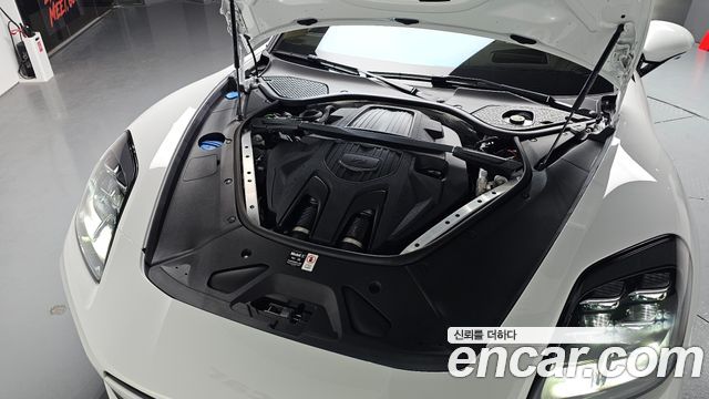 Porsche Panamera 2.9 AWD E-Hybrid - фото 4