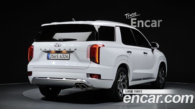 Hyundai Palisade Diesel 2.2 2WD Calligraphy - фото 1