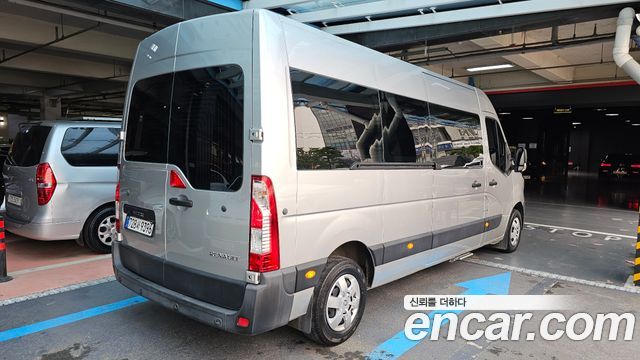 Renault Samsung Master 2.3 15-Seater - фото 1
