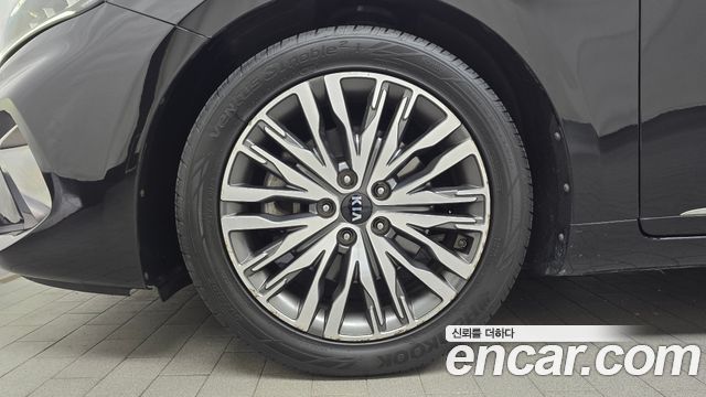 Kia K7 Premier 2.5 GDI X Edition - фото 4
