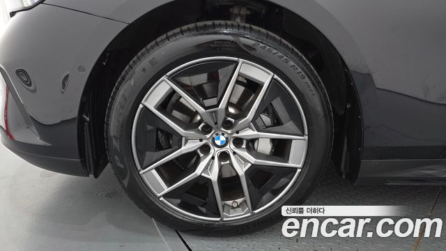 BMW 5-Series G60 530i xDrive - фото 4