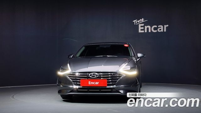 Hyundai Sonata DN8 2.0 Premium Family - фото 2
