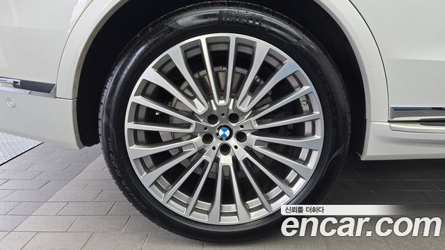 BMW X7 G07 xDrive 40d Design Pure Excellence 7-Seater - фото 4