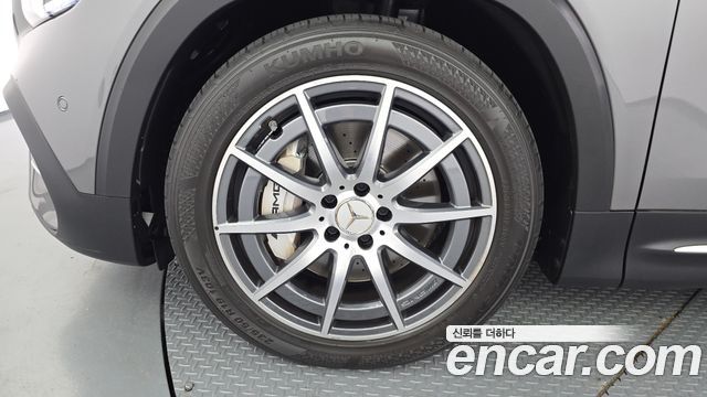 Mercedes-Benz GLB-Class X247 AMG GLB35 4MATIC - фото 4