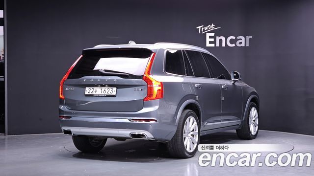 Volvo XC90 2-го поколения D5 Inscription - фото 1