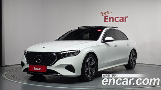 Mercedes-Benz E-Class W214 E200 Avantgarde - фото 0