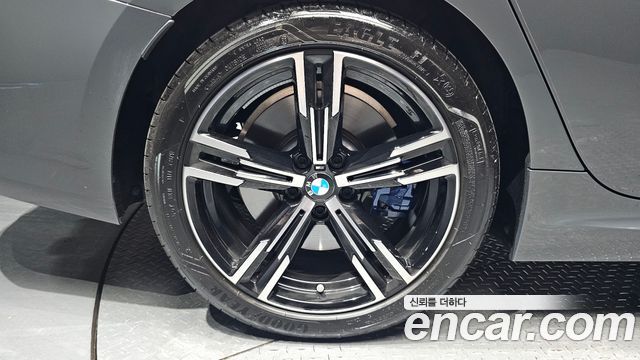 BMW 3-Series G20 320i M Sport - фото 3