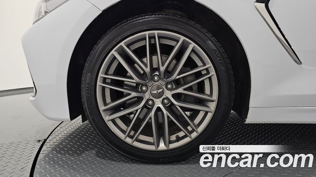Genesis G70 2.0T AWD Advanced - фото 4