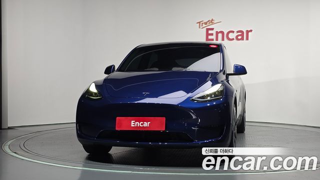 Tesla Model Y RWD - фото 2