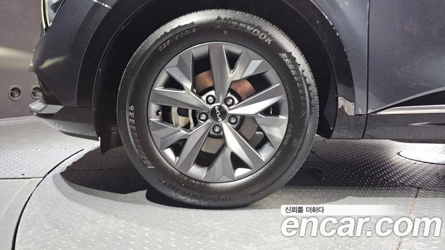 Kia Sportage 5-го поколения Gasoline 1.6 Turbo 2WD Signature - фото 4