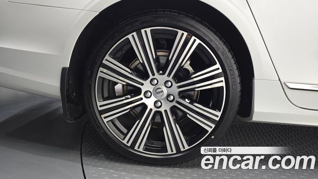 Volvo S90 B6 AWD Ultimate Bright - фото 4