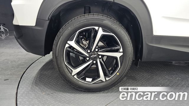 Chevrolet (GM Daewoo) Trailblazer 1.3 Turbo 2WD RS - фото 3