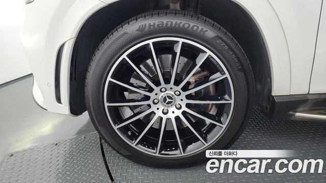 Mercedes-Benz GLE-Class W167 GLE400d 4MATIC Coupe - фото 4