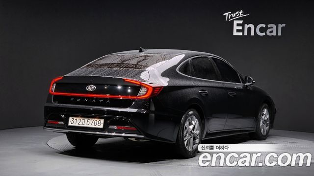 Hyundai Sonata DN8 2.0 Premium Plus - фото 1