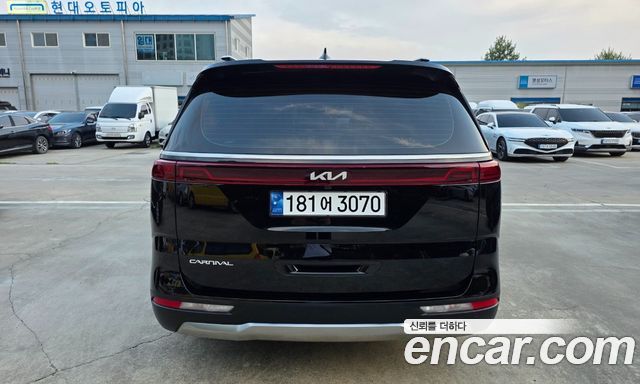 Kia Carnival 4-го поколения 9-Seater Signature - фото 4
