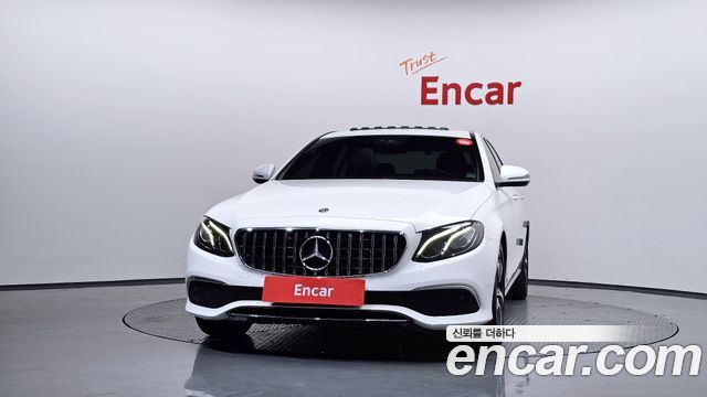 Mercedes-Benz E-Class W213 E250 Avantgarde - фото 2