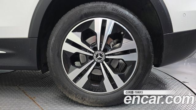 Mercedes-Benz GLB-Class X247 GLB200 d - фото 4