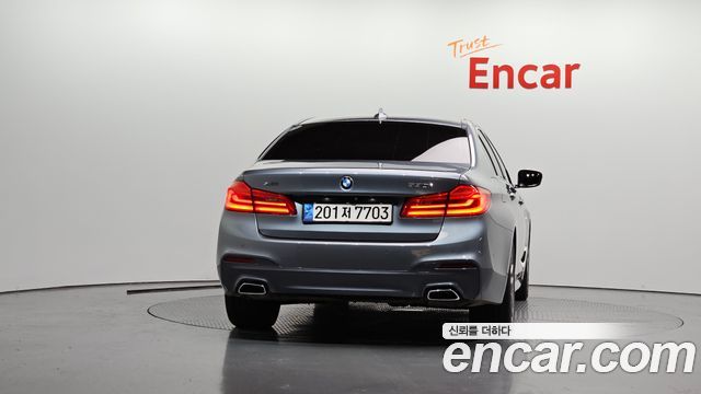 BMW 5-Series G30 530i xDrive M Sport Package Plus - фото 3