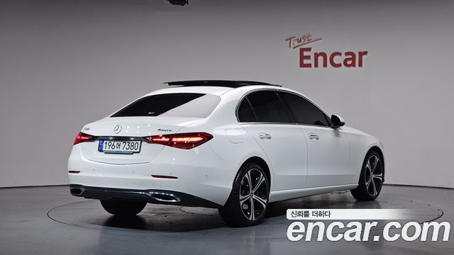 Mercedes-Benz C-Class W206 C300 4MATIC Avantgarde - фото 1
