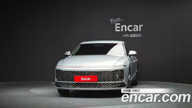 Hyundai Grandeur GN7, гибрид Calligraphy - фото 2