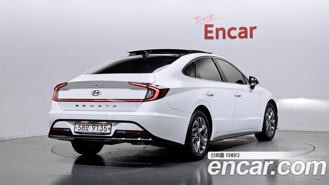 Hyundai Sonata DN8 2.0 Premium - фото 1