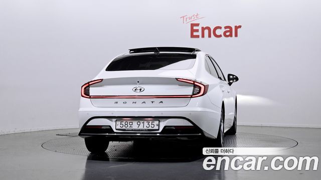 Hyundai Sonata DN8 2.0 Premium - фото 3