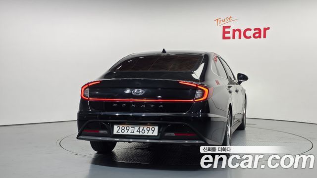 Hyundai Sonata DN8 2.0 Premium Family - фото 3